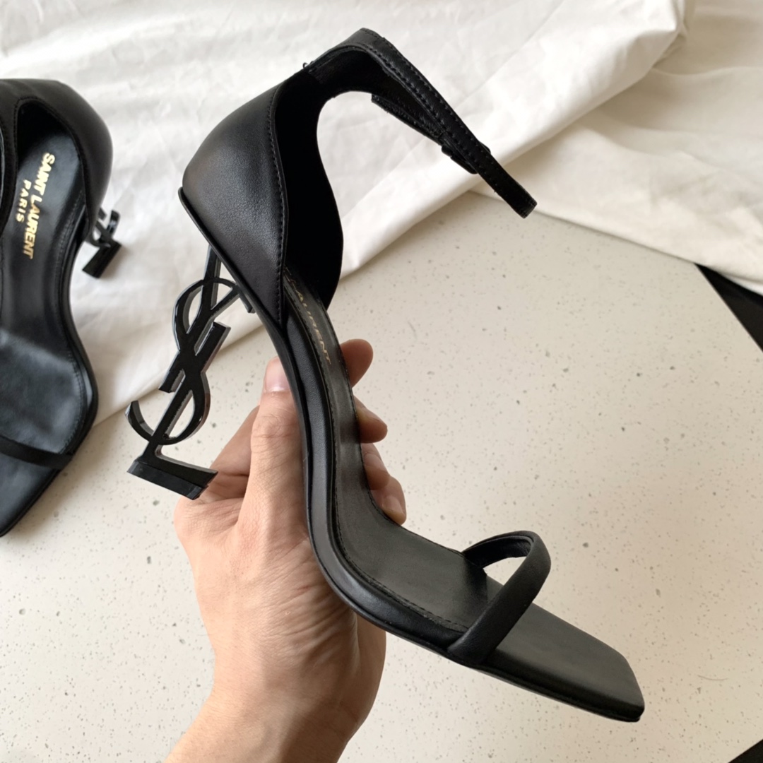 Women's high heels